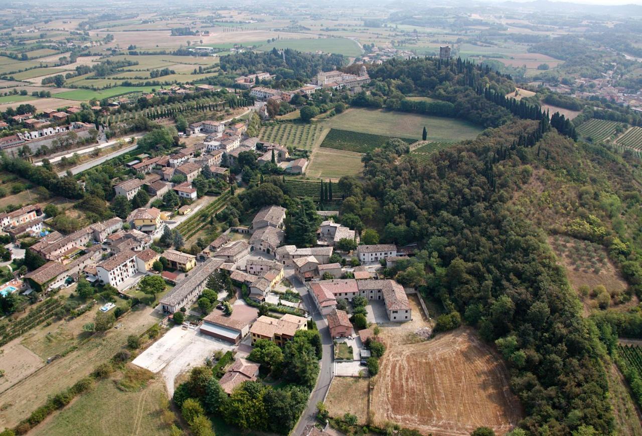 Dall Ingles Bed & Breakfast Cavriana Buitenkant foto