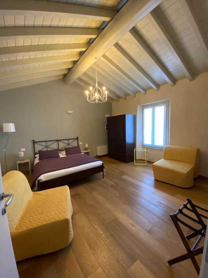 Dall Ingles Bed & Breakfast Cavriana Buitenkant foto