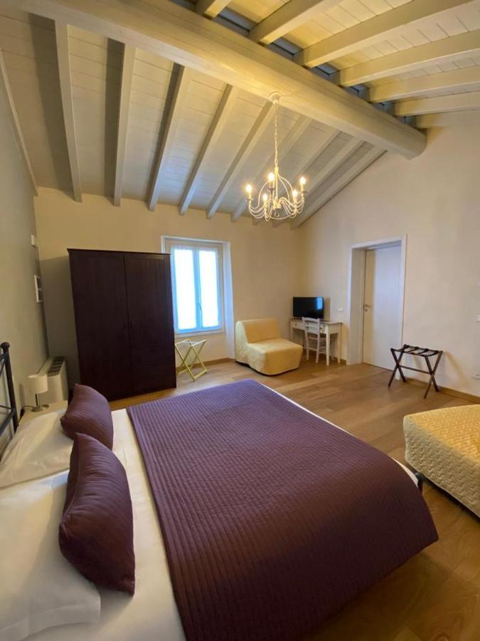 Dall Ingles Bed & Breakfast Cavriana Buitenkant foto